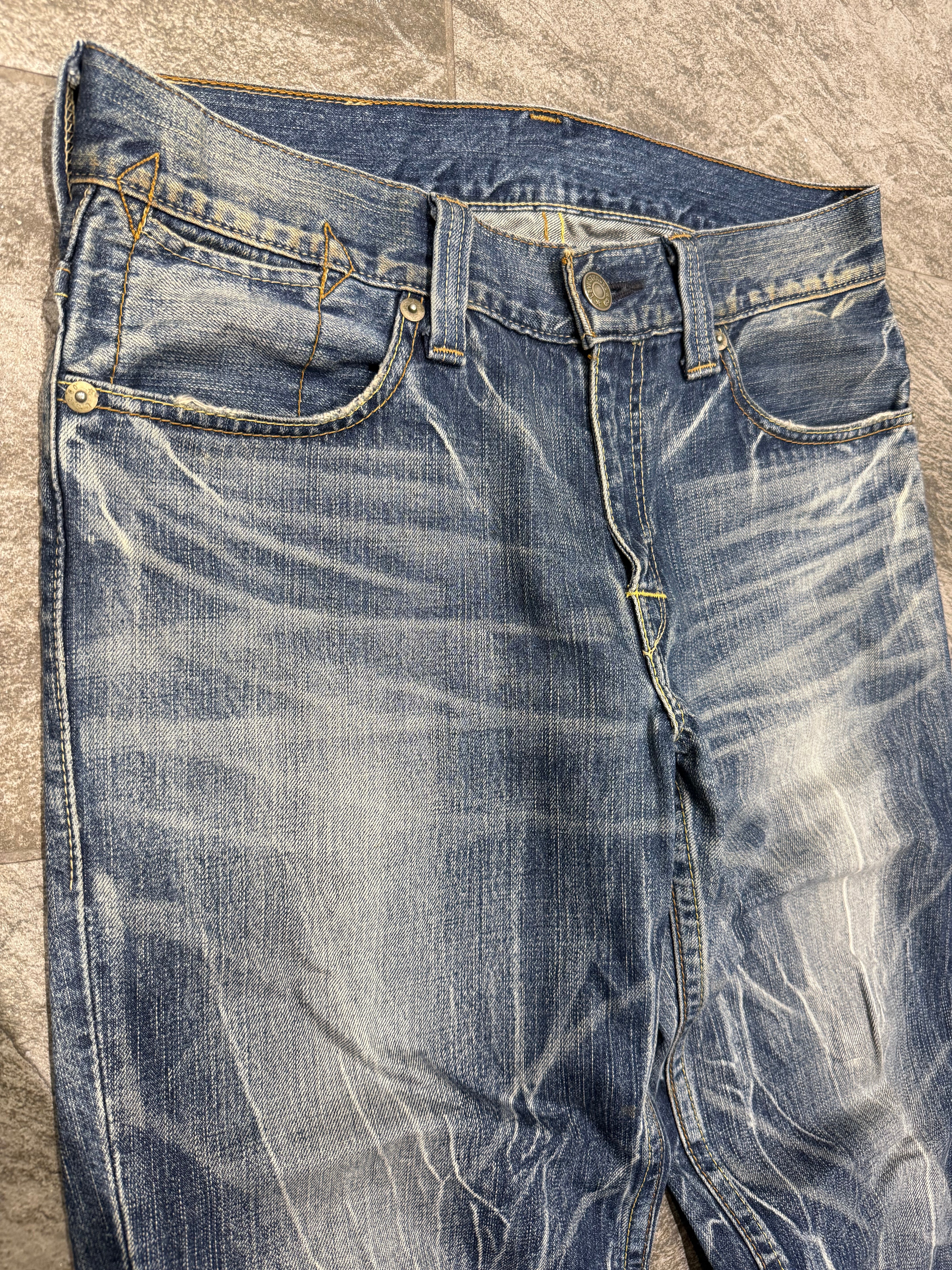 000’s Levis 502 Ghost Wash Jeans