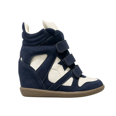 Marant Blue & White